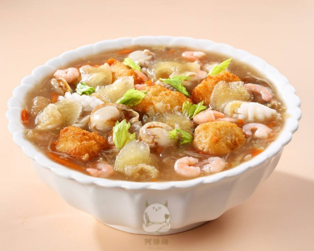 彎月魚翅海鮮羹