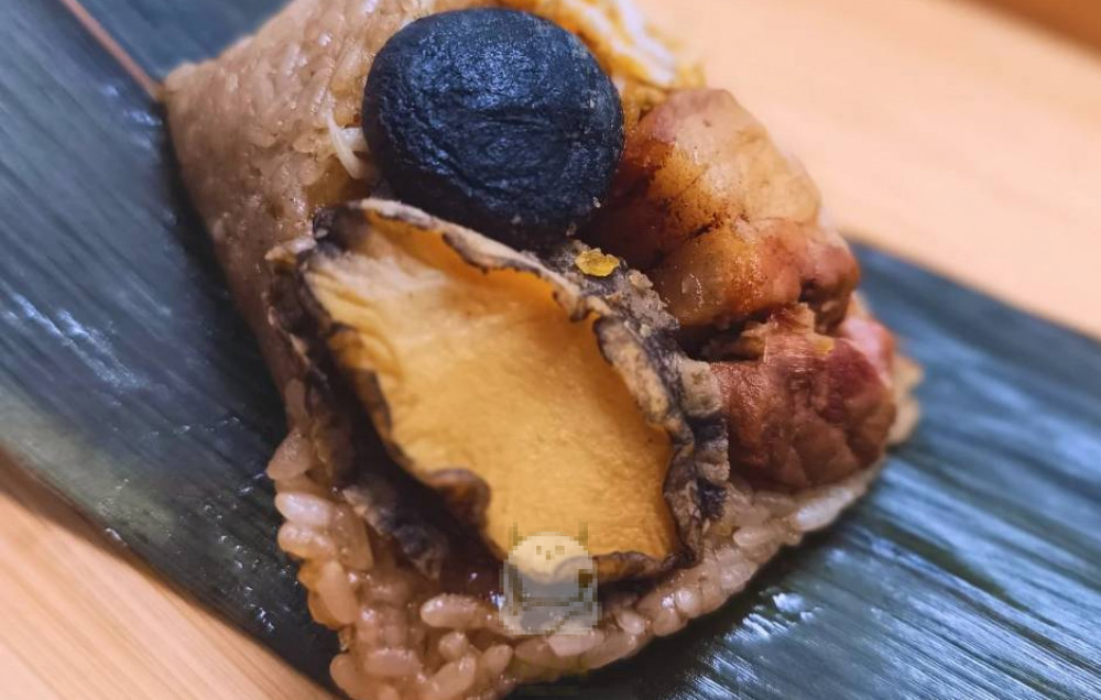 金沙吻仔鮑魚粽5入